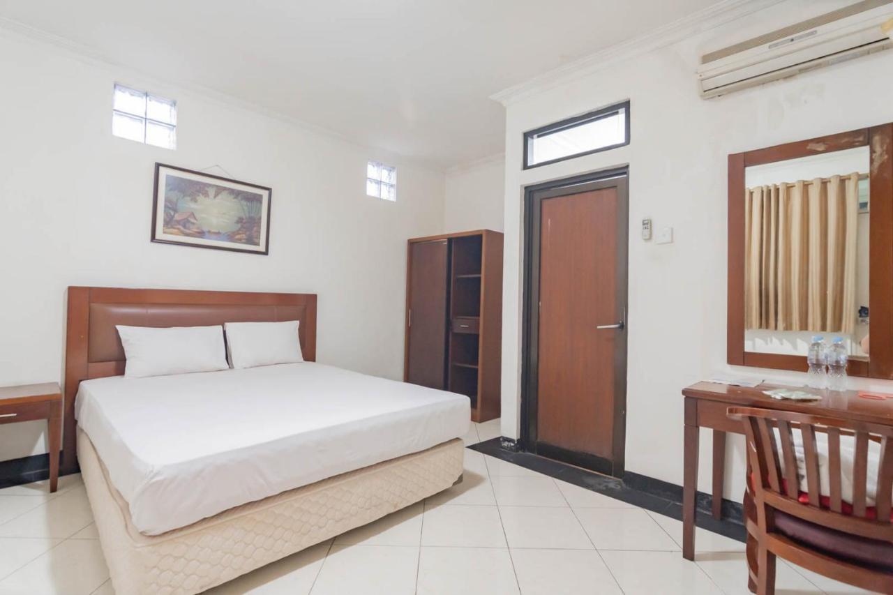 Reddoorz Plus At Buah Batu Бандунг Екстер'єр фото